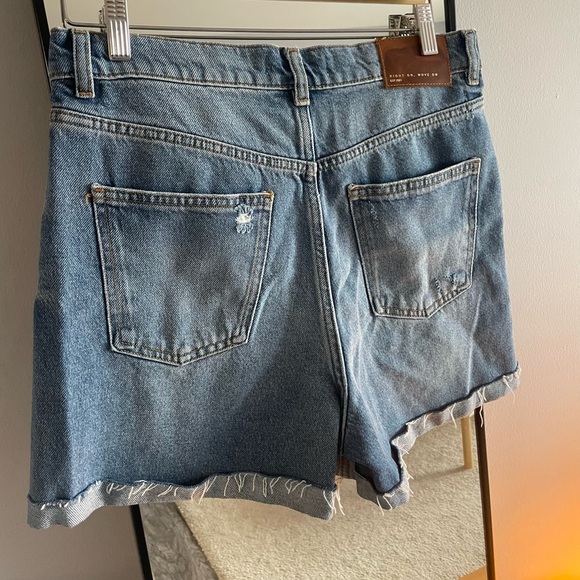 ZARA shorts - Picture 2 of 9